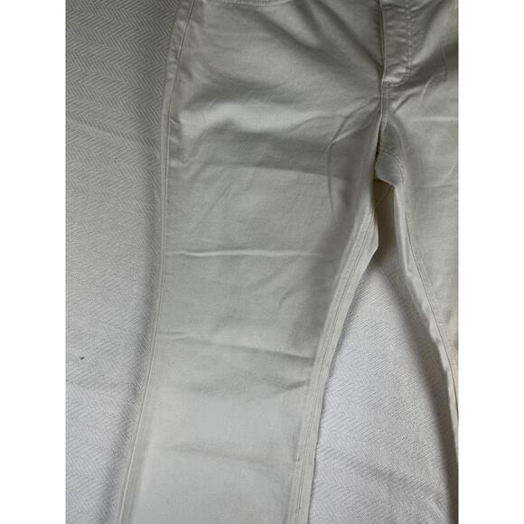 Riders by Lee Indigo Women’s White Jeans Size 16P NWT Flaw Straight Leg - Picture 6 of 8